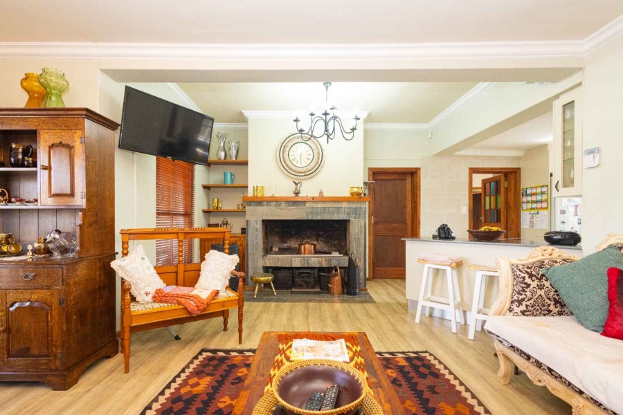 4 Bedroom Property for Sale in Panorama Western Cape